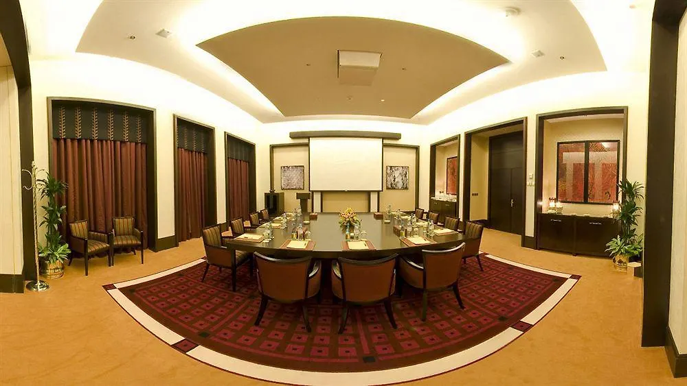 Waldorf Astoria Jeddah - Qasr Al Sharq Otel 5*,